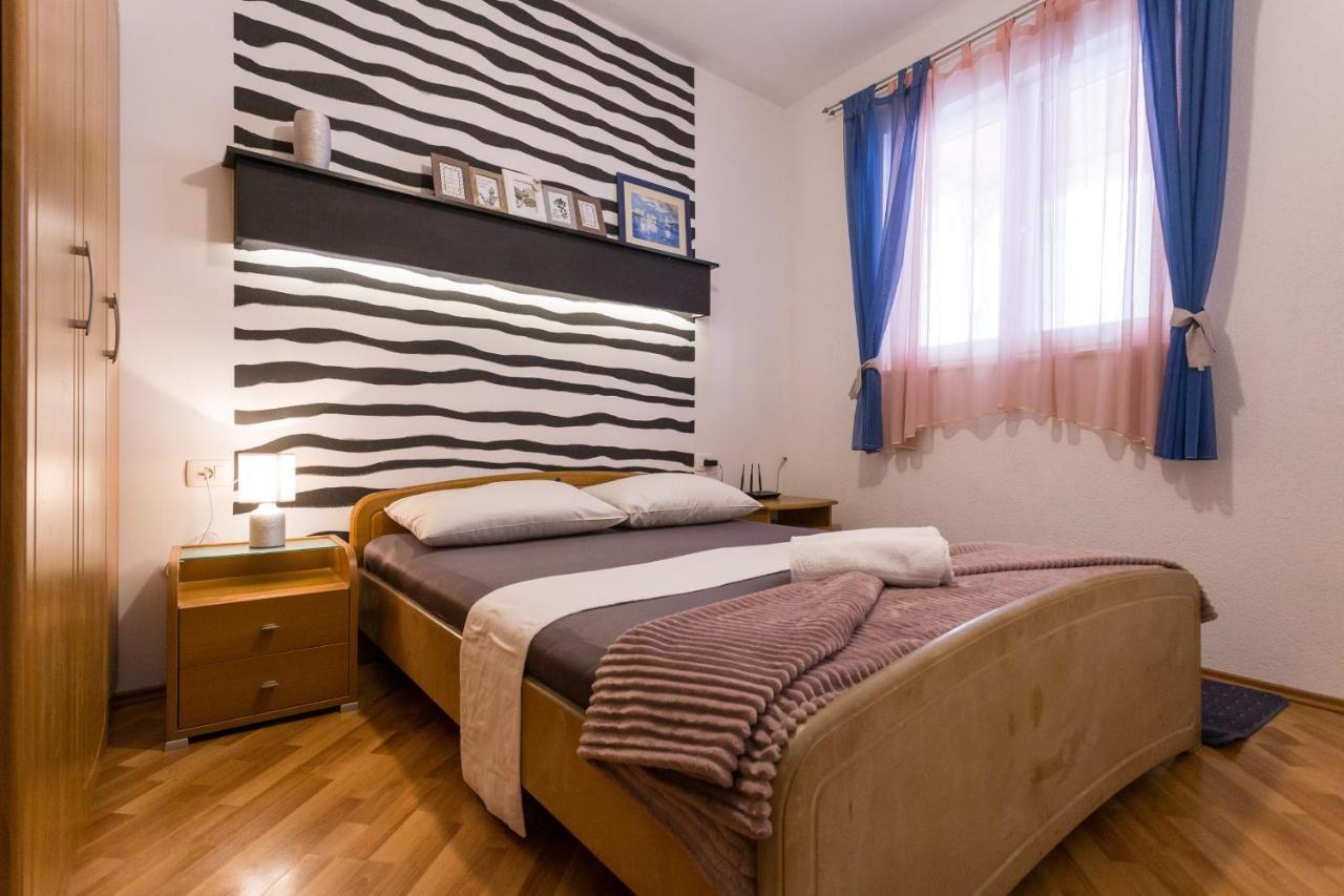 Apartman Ikar Podstrana Eksteriør billede